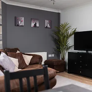 Charming 2br Ground Floor Flat In Sholing, 11 Mins From Centre - Recently Set Up With Apartment Southampton